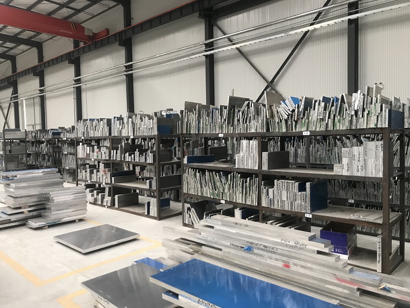 合金铝板切小块